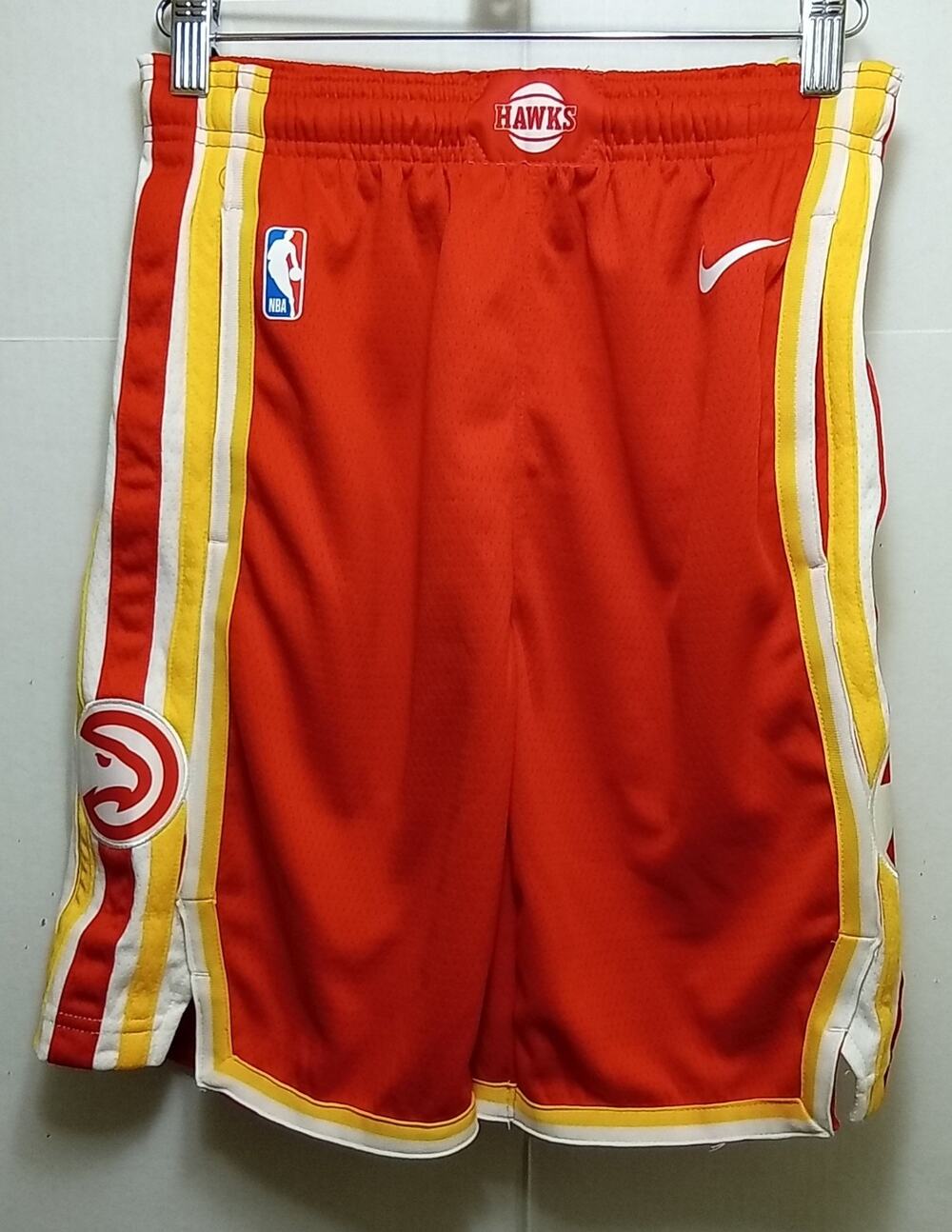 Atlanta Hawks NBA Nike Dri-Fit Shorts Boys Medium 10/12